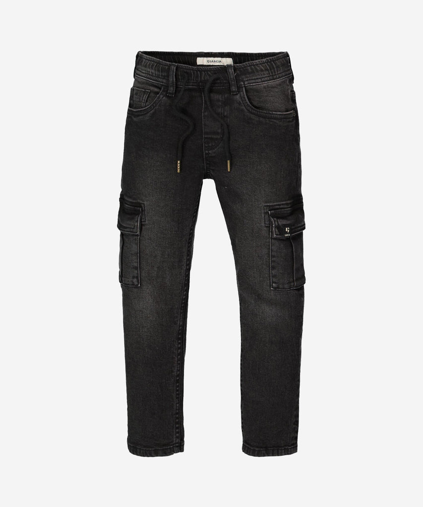 Details: I recommend our Jogg Cargo Jeans in black denim. Made from durable material, these pants are perfect for outdoor activities. The elastic waistband provides a comfortable fit, while the multiple pockets offer convenient storage. Enhance your wardrobe with these stylish and functional pants.&nbsp;
Color: Black denim&nbsp;
Composition:&nbsp;79% Cotton, 20% Recycled Cotton, 1% Elasthan&nbsp;