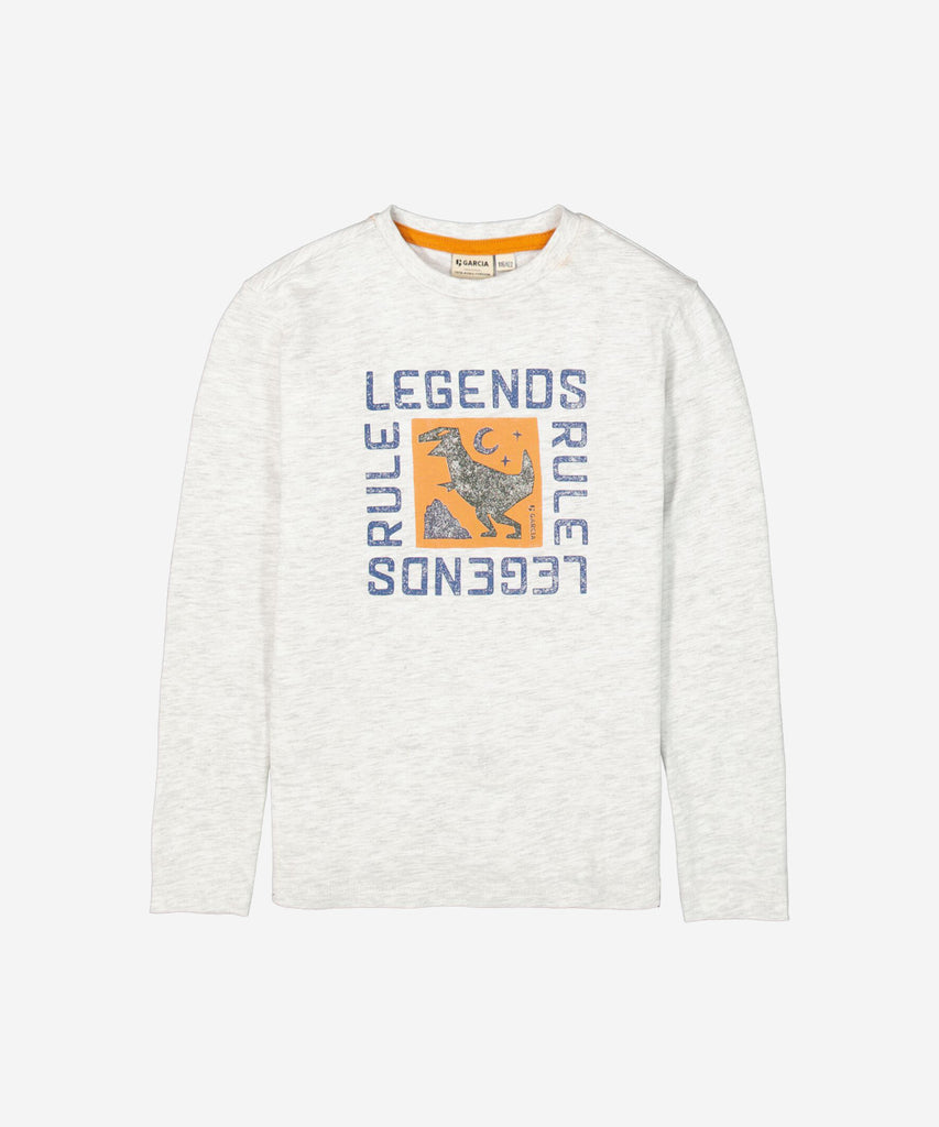 Details: &nbsp;Enhance your casual look with our LS T-Shirt Legends in white melee. This long-sleeved t-shirt features a classic round neckline. The 'Legends' print on the front adds a touch of playfulness to your outfit. Stay comfortable and stylish in this versatile shirt. &nbsp; Color:&nbsp; White melee&nbsp; &nbsp; Composition:&nbsp; 100% Cotton &nbsp;