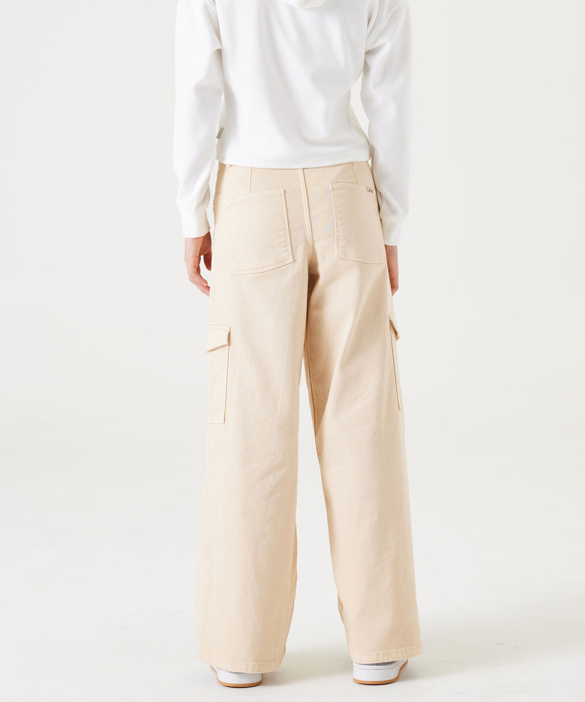 Details:&nbsp;Expertly designed with a wide leg for comfort and movement, these ivory cream cargo pants are essential for any wardrobe. The button zip closure and belt loops provide a secure fit, while the adjustable elastic on the inside ensures a tailored fit. Multiple pockets add functionality and convenience. Color: Ivory cream&nbsp; Composition:&nbsp; 98% Cotton, 2% Elasthan