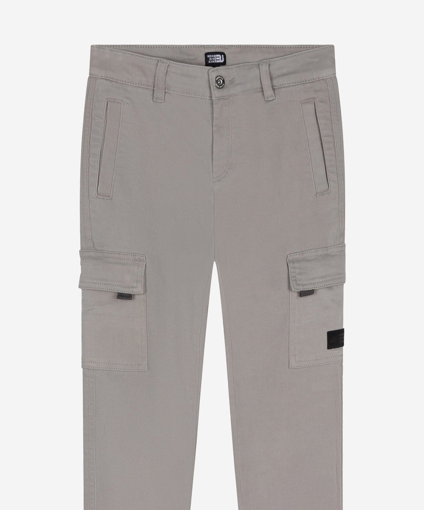 Details: &nbsp;These light grey cargo canvas pants are the perfect combination of style and functionality. With multiple pockets, belt loops, and a zip and button closure, these pants not only provide ample storage space but also a comfortable and secure fit. The pockets on the side of the leg add additional convenience for any task at hand.&nbsp; &nbsp; Color: Light Grey&nbsp; Composition:&nbsp; 98% Cotton/ 2% Elastane &nbsp;