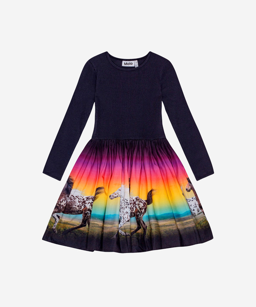 Details: Long-sleeved black dress in organic cotton with a fitted ribbed jersey top, round neck, and a voluminous full skirt in cotton poplin. The skirt is adorned with a colourful print of galloping horses.&nbsp;
This Molo product is GOTS Organic certified by Ecocert Greenlife, License no. 197496.&nbsp;
Color: Magic sunset&nbsp;&nbsp;
Composition:&nbsp;100% Organic cotton&nbsp;