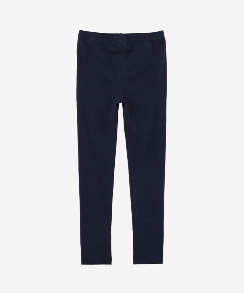  Details:&nbsp;Expertly crafted navy blue leggings from s.Oliver. The elastic waistband provides a comfortable fit, while the classic design adds a touch of sophistication. Perfect for any occasion, these leggings will become a staple in your wardrobe.&nbsp;
Color: Navy blue&nbsp;
Composition:&nbsp; 095%CO 005%EL 