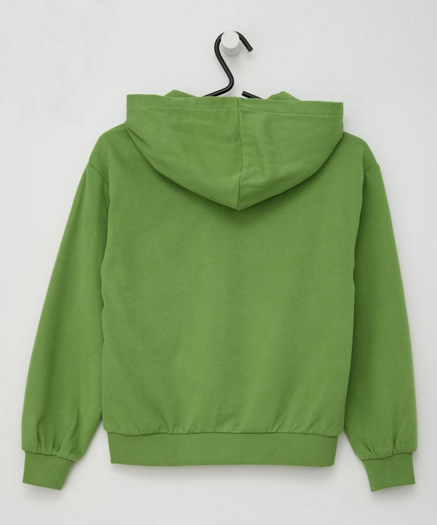 Details:&nbsp;Introducing our Hoodie Butterfly in Grass Green! This hooded sweater features a ribbed arm cuffs and waistband, providing a comfortable fit. The front showcases a stunning butterfly design. Stay stylish and cozy with this unique piece.&nbsp;
Color: Grass green&nbsp;
Composition:&nbsp; 090%CO 010%PES&nbsp;