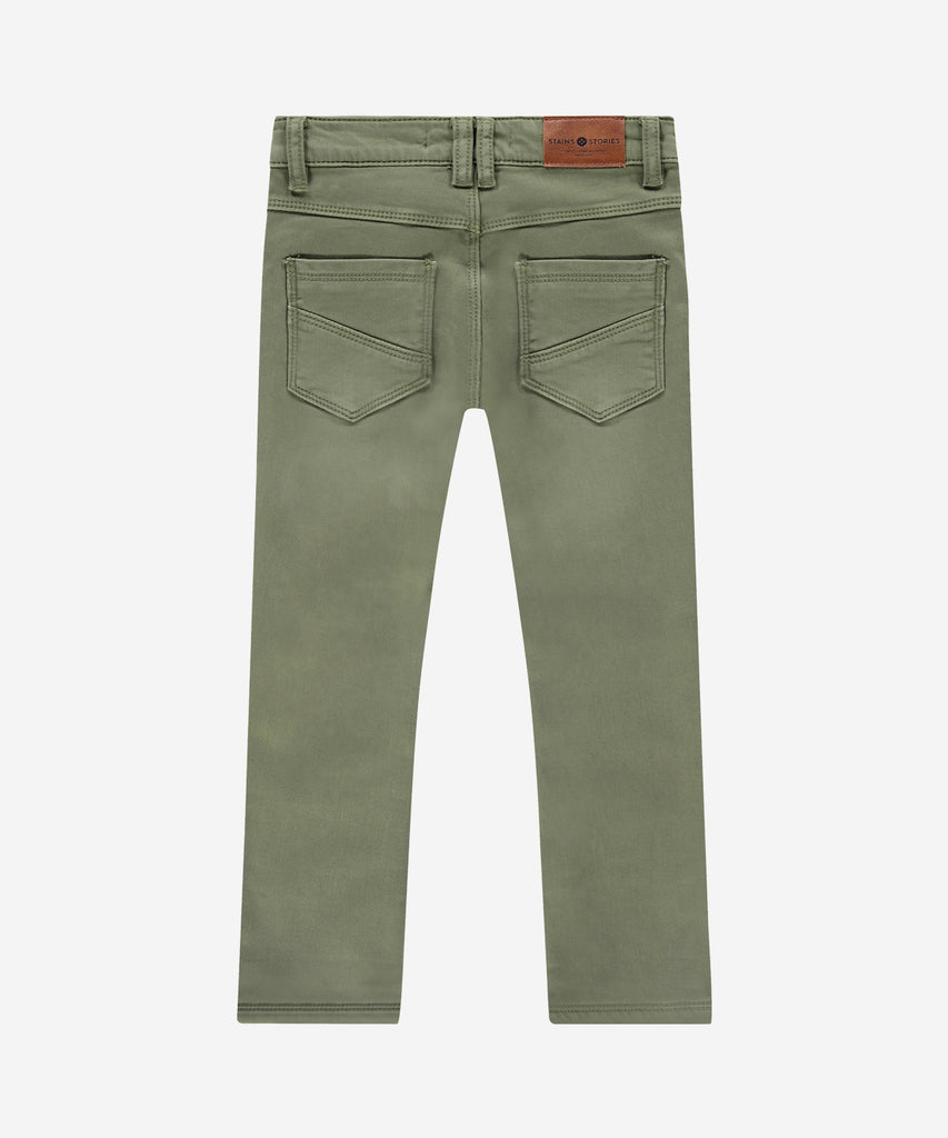 Details: These stylish Canvas pants are classic and timeless, perfect for any occasion. Made from durable canvas material, these pants have a hard-wearing quality that will stay looking new for longer. They are designed with a comfortable fit which allows for perfect mobility. Perfect for boys, these jeans will make a classic addition to any wardrobe.&nbsp;Elasticated waistband on the inside, belt loops and pockets. Zip closure with slide button.&nbsp;
Color: Light army green&nbsp;&nbsp;
Composition: 98% co