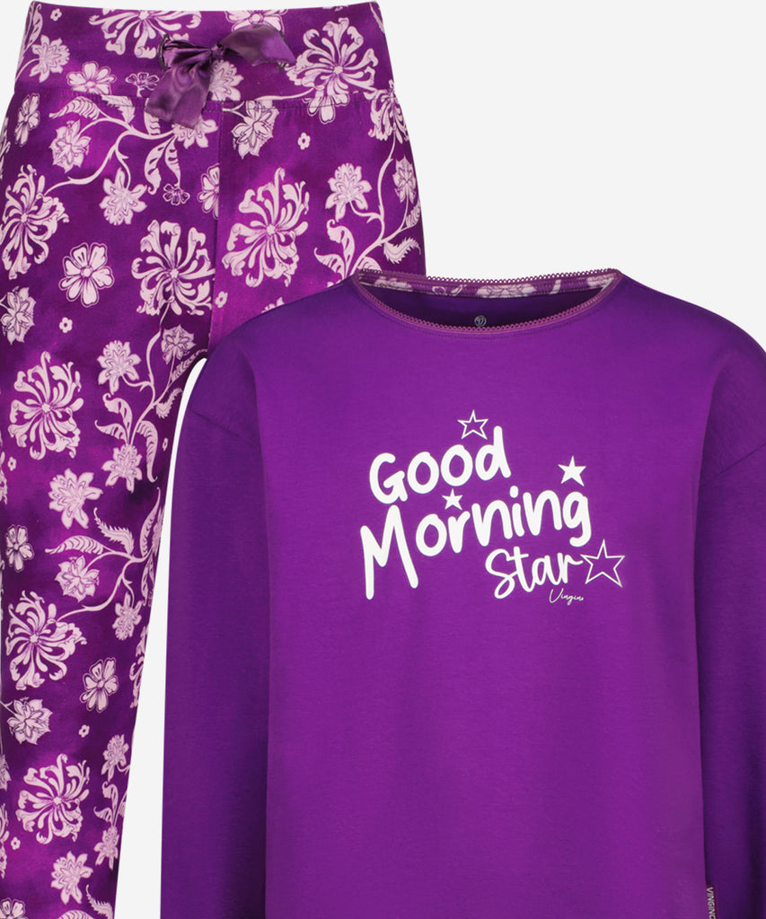 Details:&nbsp;Stay warm and stylish this winter with our Wayra Pyjama Set in a ultra purple flowers pattern. With a long sleeve top and comfortable elastic waistband pants, you'll be cozy all night. The round neckline adds a touch of sophistication to your bedtime routine.&nbsp;
Color: Ultra purple&nbsp;&nbsp;
Composition:&nbsp; 95% Cotton / 5% Elastane &nbsp;