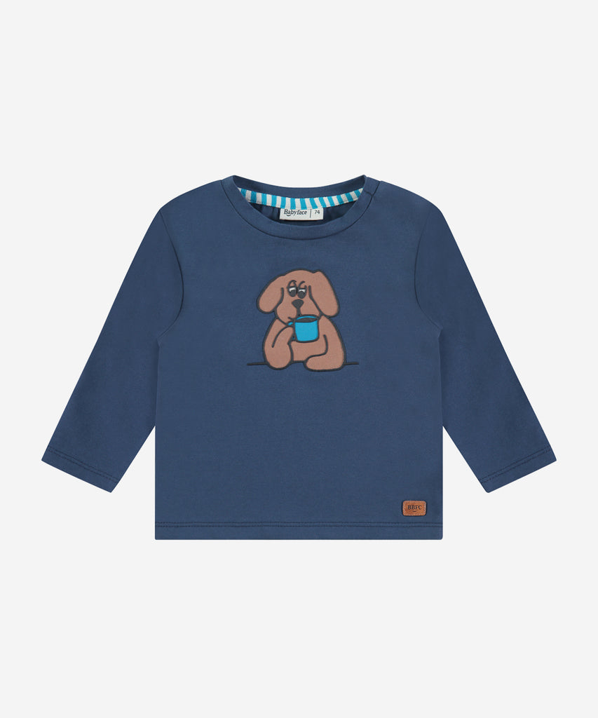 Details:&nbsp; This fashionable baby long sleeve t-shirt is made with a Dog print on the front, a round neckline, and push buttons on the side for easy opening. Perfect for any little one, this long sleeve t-shirt provides both comfort and style.&nbsp;
Color: Blue&nbsp;
Composition:&nbsp; 95% BCI cotton/5% elasthan &nbsp;